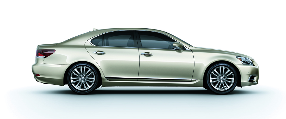 LS_Exterior_Sleek Ecru Metallic | Lexus Bahrain